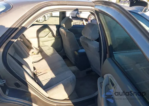 1998 Toyota Camry Le из США, поврежденный, VIN 4T1BG22K1WU318608